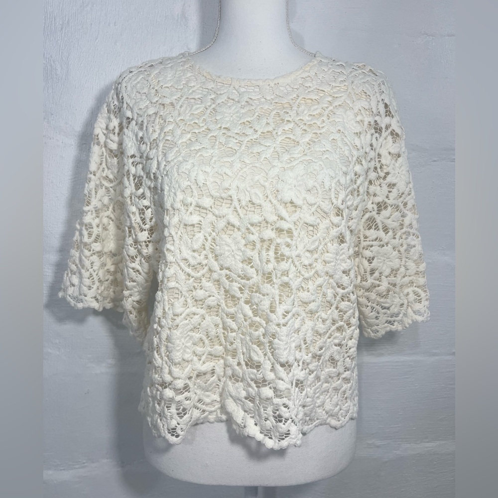 FUTURE COLLECTIVE LACE TOP (232) - Picture 12 of 13